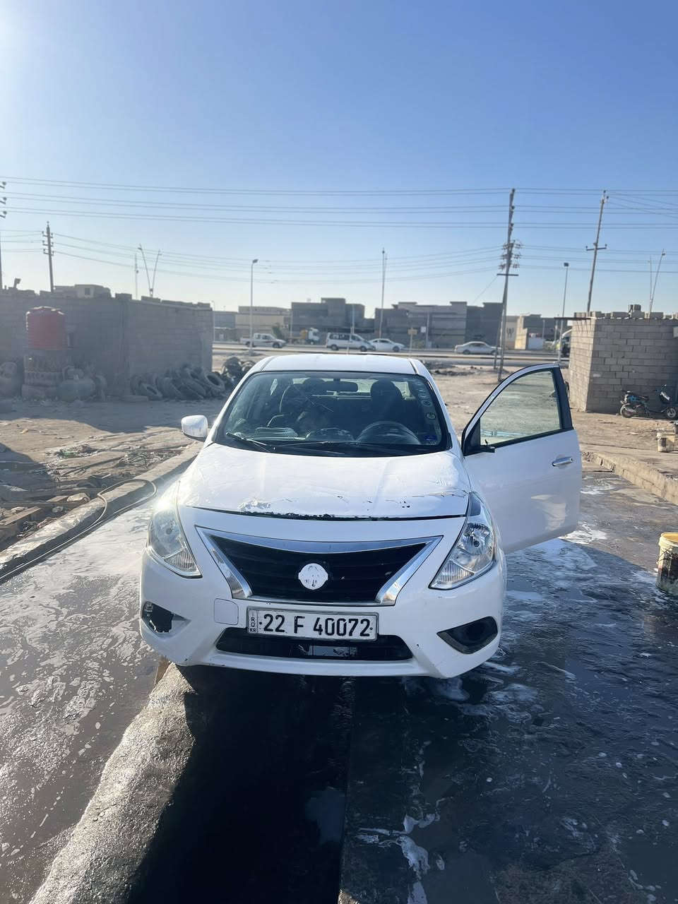 سلام عليكم نيسان فيرزه لبيع ٢٠١٦مكان بصره سعر سياره ٧٠ وبيه مجال ***********
