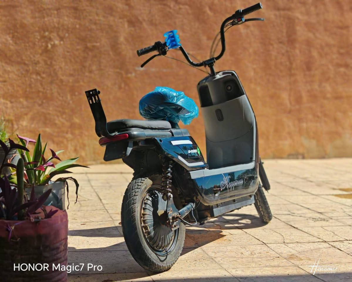 دراجه شحن للبيع. جديده  سعرها ١٧٥ وبيها مجال بسيط مكانها المحموديه حي بدر


**إذا كنت صاحب هذا الإعلان وتريد حذفه لأي سبب، رجاءا أرسل رسالة إلى الدعم الفني**