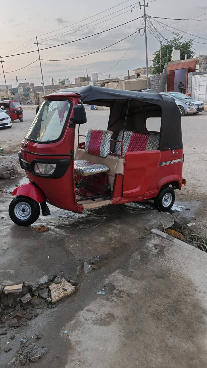 سلام عليكم تكتك للبيع رقم وسنويه
تكتك 2018 بس مرتبه 
مكينه 2022 بس ولفات 
سعرهه 5 ملايين وبيهه مجال
شراي خاص


**إذا كنت صاحب هذا الإعلان وتريد حذفه لأي سبب، رجاءا أرسل رسالة إلى الدعم الفني**