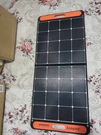 طاقة شمسية • ١٠٠ واط • محمولة