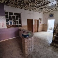 المطار القديم قرب الأميرات • ١٥٠م • غرفتين وصالة