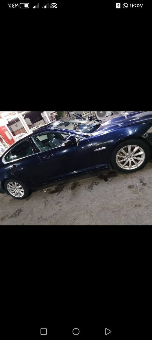 سلام عليكم
جاكور 
5 بصمات... 
برده خلفيه 
فتحه بل قمار.. 
مكينه ثنين ونص توني شاده 
بدون سنويه بس الوحات 
سعره  30 مروس عادي  مكان ذي قار  ***********
