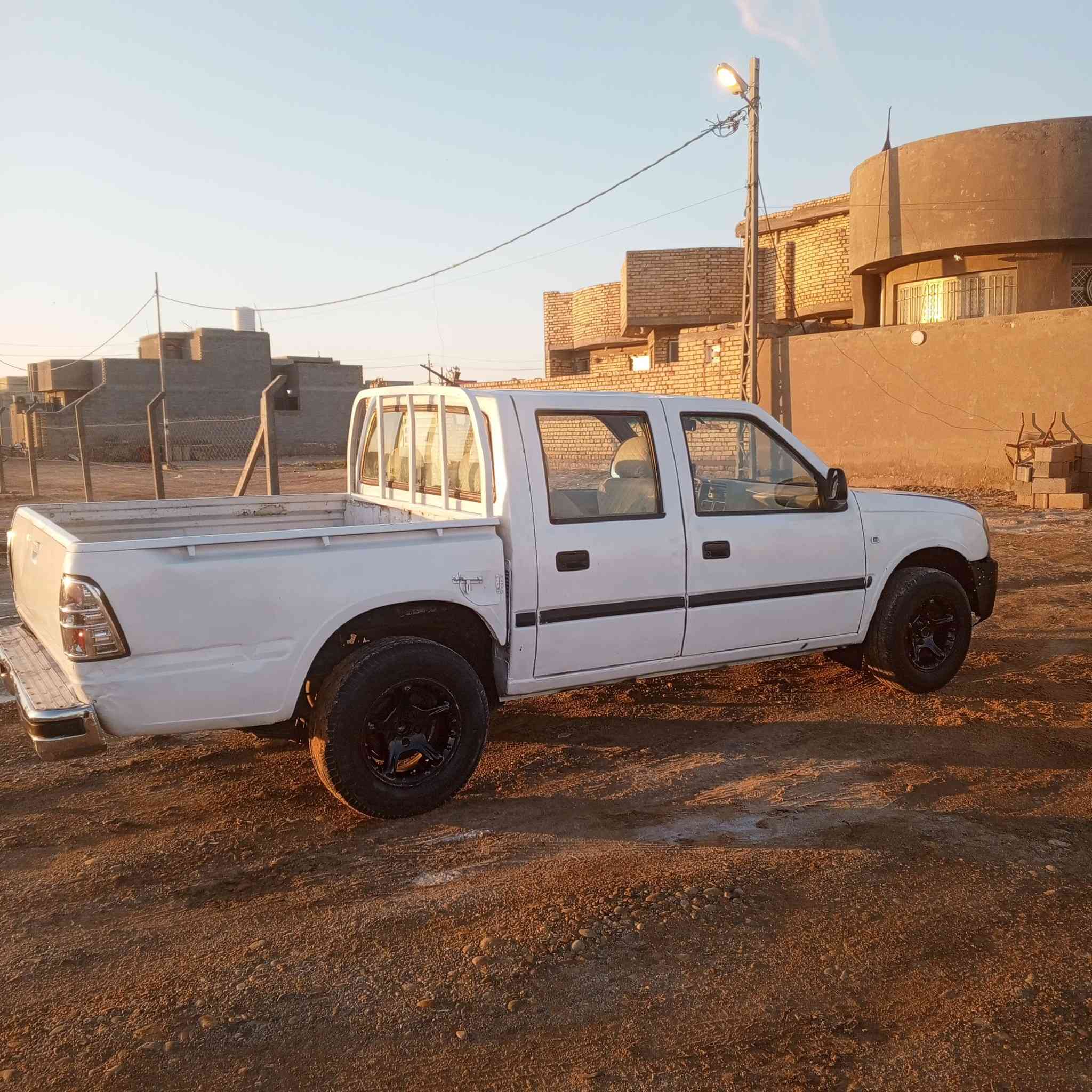 للبيع بيكم كنو 2006   ادوات 
واسط ناحيه جصان 
***********
