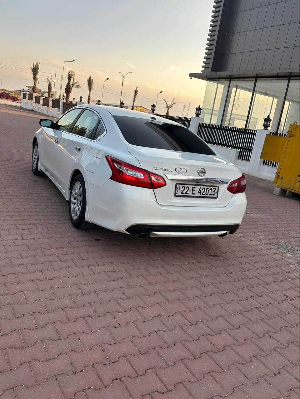 نيسان التيما ٢٠١٦ 
سعر ١١٨
تيل ***********
سياره به كلين داخل بوويه ليره دووبارجه ونيو سبووخه بي زورئ بيشوو باش كه بسه ارباكي به شرته هه مووي رقم سنوي نويه
مواصفات بسمه و بريك بسمه و شاشه و كوشن كهرباي درگه بسمه و سياره نويه يك دسته 
سعر ١١٨
تيل *********** اكر, نينوى
