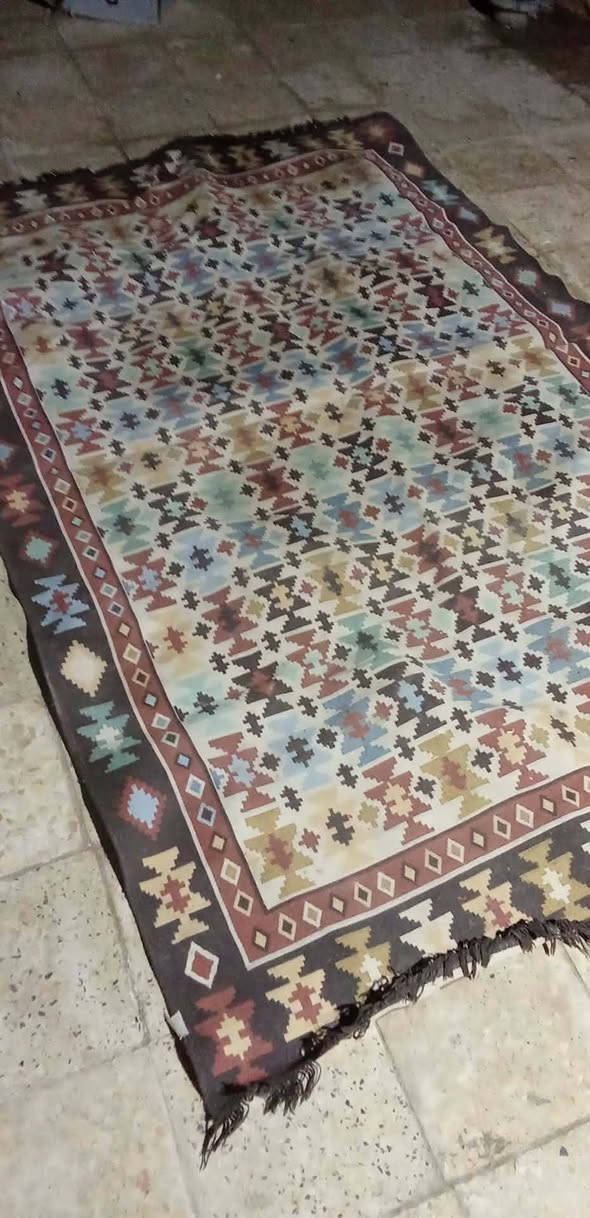 غراض بيت للبيع كلمن وسعره


**إذا كنت صاحب هذا الإعلان وتريد حذفه لأي سبب، رجاءا أرسل رسالة إلى الدعم الفني**