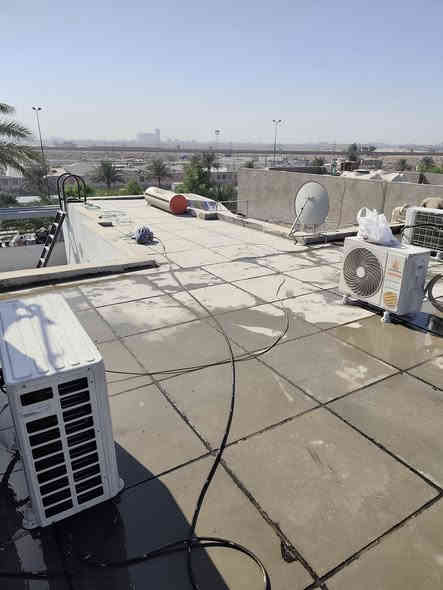 من اعمالي بخصوص مادة الروف كارد من جوتن تحمي اسطح منازل من دخول مياه إليه ورطوبه وتستخدم على الصب والشتايكر والكاشي وأرضية حمامات قبل التطبيك مكاني بغداد لاستفسار ***********  هذا سطح شتايكر اشتغلناه بوضع تيب جوين على حلول ماستك وبعده أساس ثنري وبعده طبقتين روف كارد من جوتن .
