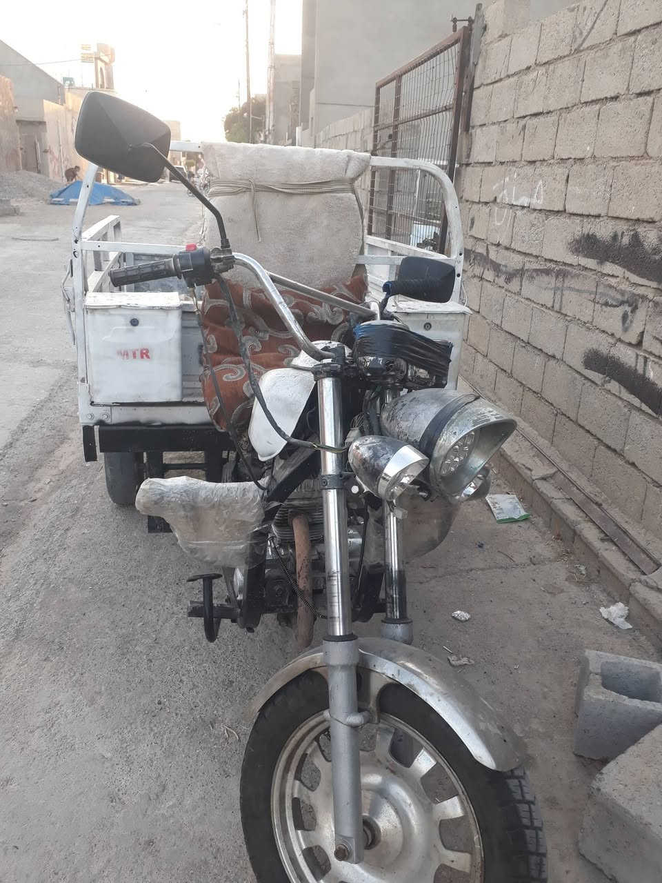 السلام عليكم ستوته ٢٠١٥ للبيع محرك ٢٥ جاهزه فحل بليته سعر ٧٥٠ وبيها مجال /***********
