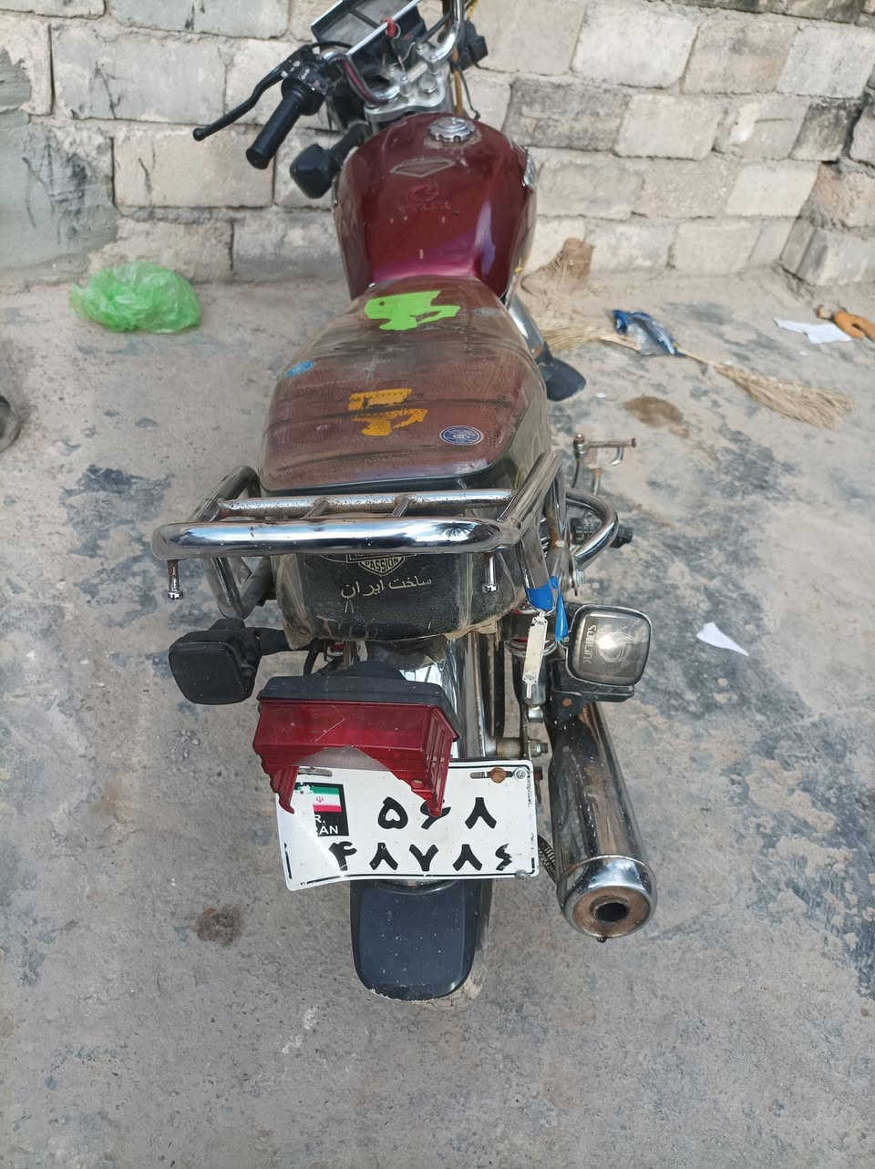 عليكم تايكر 23 الدراجه كامله بس تايراتها تعبانات حيل اوراقهة كامله السعر 450 وبيهة مجال مكاني بابل لأسكندريه ***********
