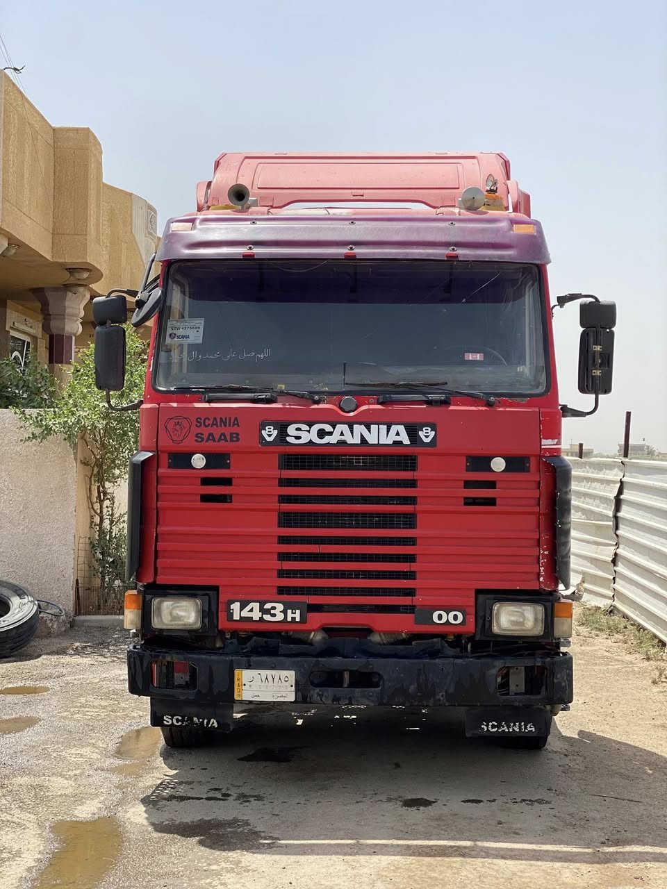 السلام عليكم
للبيع سكانيا سكس بلادي 
مكينة 500 143 
كير 3.3 900 
مجموعة كلاو
مكينة هسه مجفتة جديد
سيارة قلاب بالسنوية 
ومنضومة قلاب جاهزة للشغل
السيارة بيها فطر يم المجموعة وبعدة ما معالجة 
مضروبة باج السيارة 
تعوز زوج تايرات وتتوكل على الله
مكان السيارة بغداد التاجي
‭0777 501 1390‬
‭0751 397 5585‬
