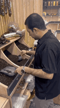 كيلو جاي ب12 الف بس  وتجيك هديه ويا اربع نوعيات عسل 🍯  1_ربع كيلو عسل بالشمع 2_ ربع كيلو عسل بالمكسرات 3_ربع كيلو عسل روسي ابيض   4_ربع كيلو عسل السدر  و عدنا خدمة توصيل 5 الاف لكل العراق   العنوان _بغداد _الشورجه_مقابيل فرع الكرزات _محل الاخويين   للحجز راسل الصفحه او اتصل ع الرقم   ***********
