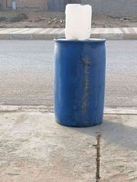 برميل بلاستيك • حي العسكري • قرب الإذاعة