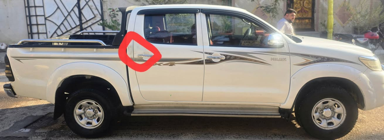 🚗 _للبيع_ 🚗

هايلوكس ٢٠١٤
- كاز كير عادي
- رقم وسنويه حديثة بسمي
- رقم دولي بصرة
- شرط تحويل

السعر: ١٦٥ $$$

الموقع: محافظة البصرة - قضاء الدير

للتواصل:
***********
***********
