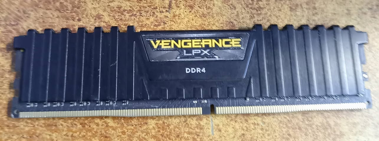 رام ddr4 قطعة واحدة 3600 مفحوص وكامل من كل النواحي 🌹 سعر 50 الف مع التوصيل مجانا


**إذا كنت صاحب هذا الإعلان وتريد حذفه لأي سبب، رجاءا أرسل رسالة إلى الدعم الفني**