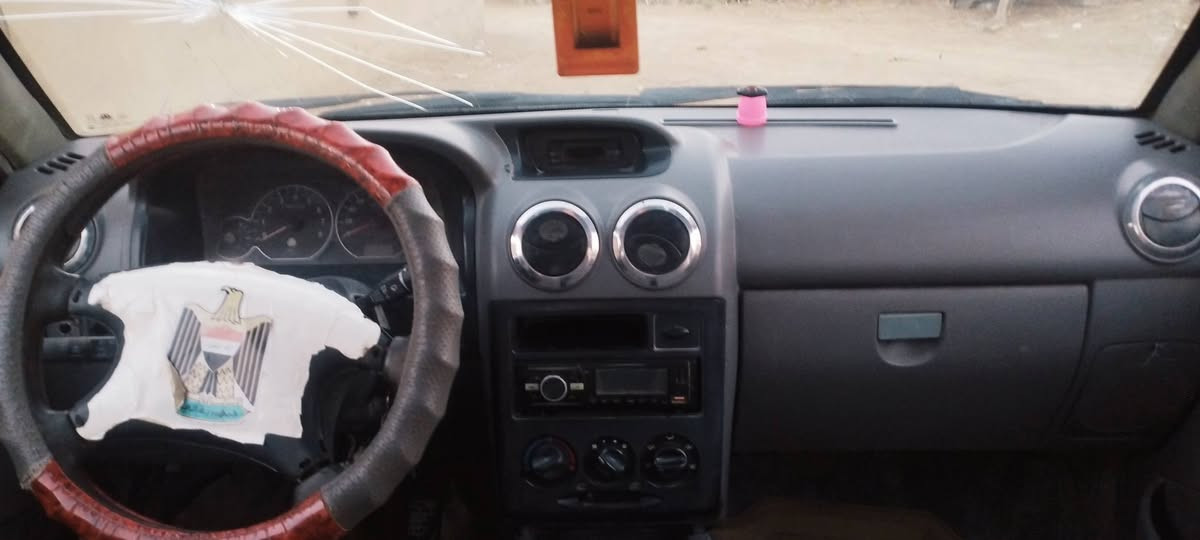 سلام عليكم موديل 9مكينه وكير مكفولات حدديه مامي وخلفي جدد كهرباء شغله كله تايرات جدد سعر 13وبيه مجل بيع مستعجل مكان الديوانية ***********
