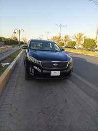 Kia سورنتو  مویل 2018 وارد امریکا محرک 2000 تحکم استیرن جهتین  شاشە لم...
