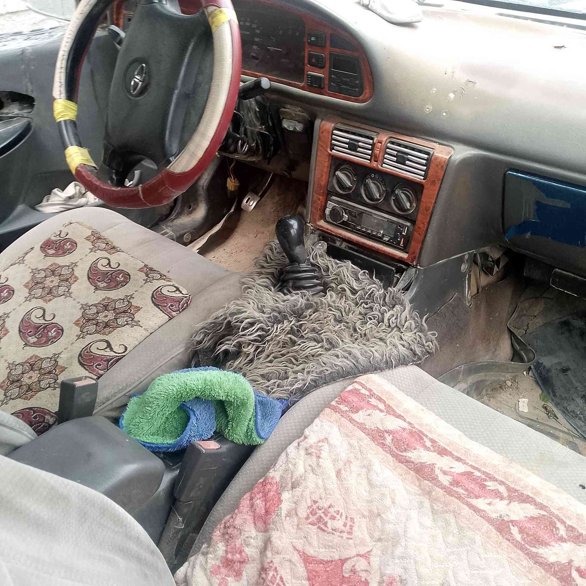 برنس موديل 1993للبيع محرك وكير جيد وسنويه لغاية 2026 النظافه وسط يرادلها ترتيب غسل دوشمه كهربائيات اني جانيها من 30/5/2025 كل مكان رايح بيها ماتكعد ومشتريها بوكتها بسعر غالي 28 ورقه نقدا بس هسه محتاج واريد ابيع عالسوك وجوه السعر الحالي 18 وبيها مجال شويه الشراي يتصل عالرقم *********** ابو علي والله يسهل عالجميع
