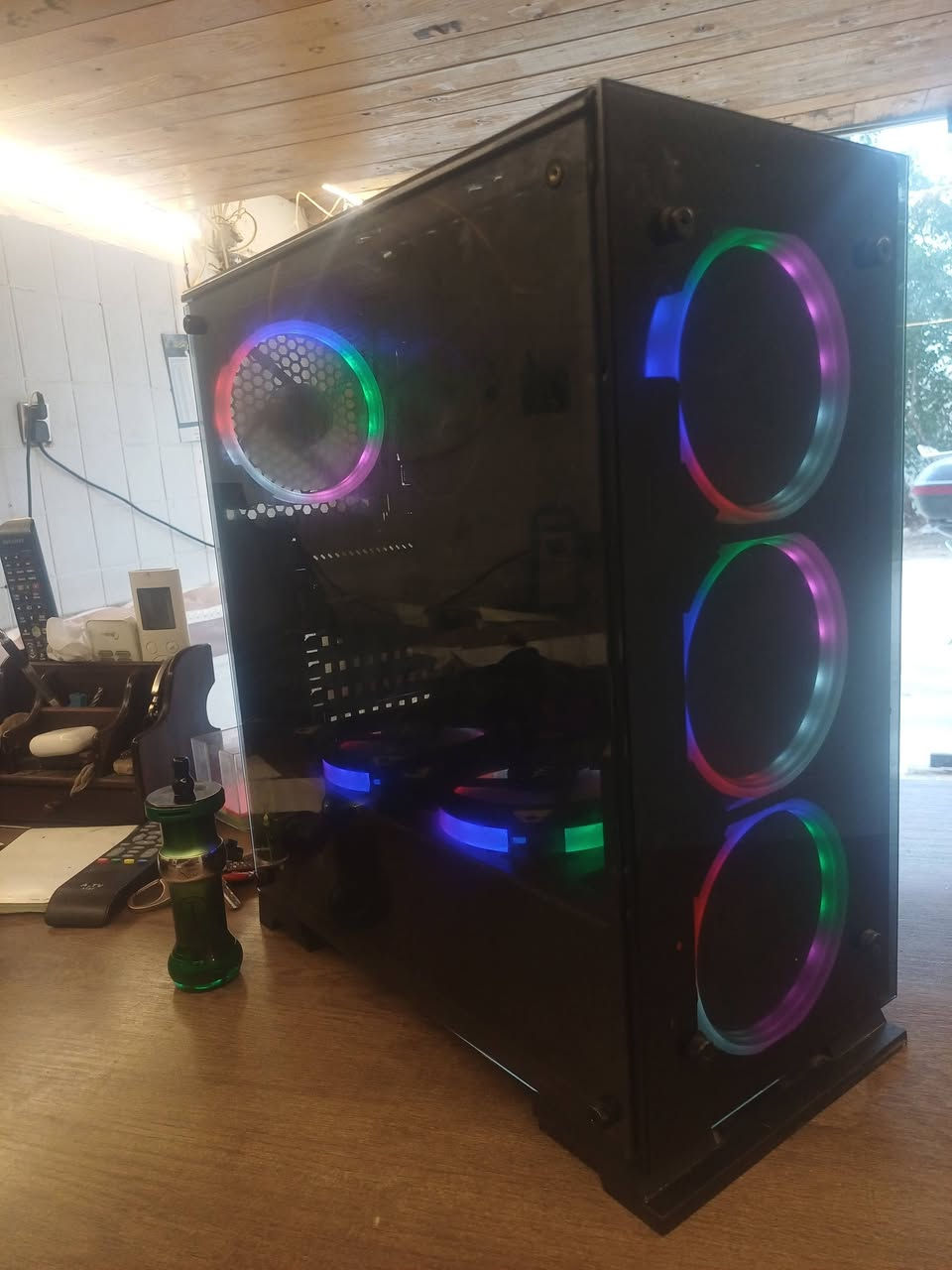 3500
Gtx1050ti
Ram 16
B450 
Ps600
M.2 128 
Hdd500 
مع شاشة  ips 1080 60hz ابيض 
السعر ٤٥٠ 
***********
