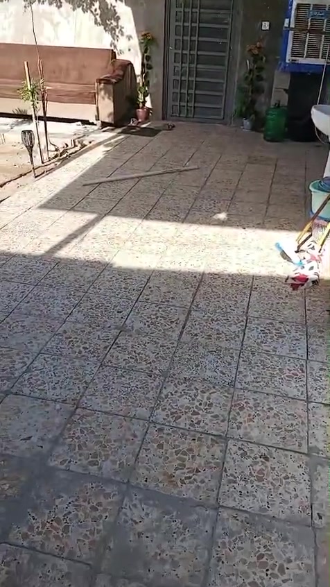 سلام عليكم  بيت تجاوز في زعفرانية سعيده قرب معمل صابون يحتوي علا 2نوم وصالة ولواجهية 250 متروهاذة رقمي 
*********** وسعر 15وبي مجال
