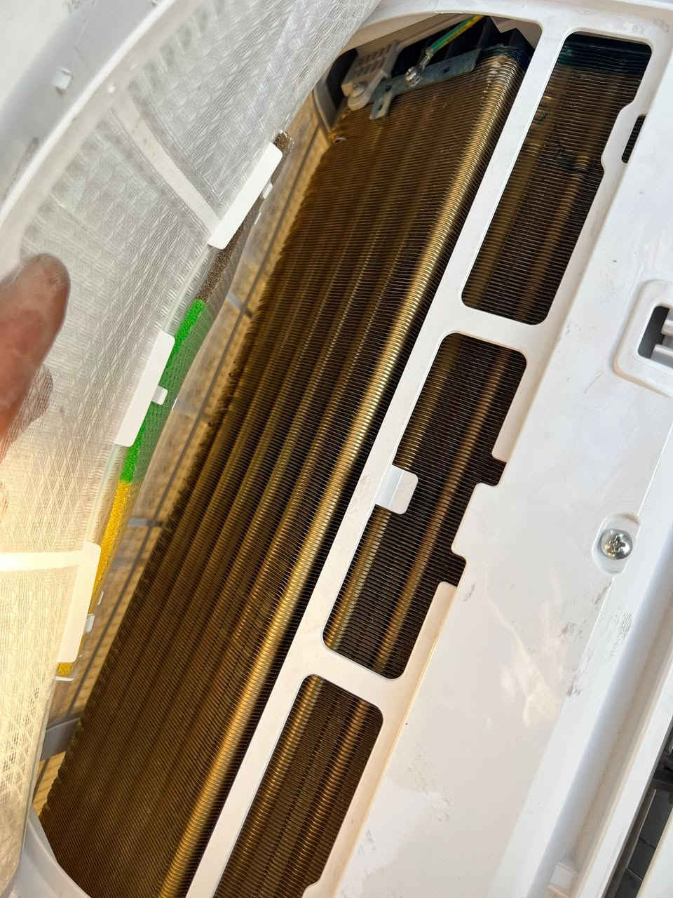السلام عليكم 
سبلت توسوت طن ونص اصدار 2025
جهاز اخو الجديد مشتغل شي قليل كلش 
سعره 550 وبي مجال 
مكاني بغداد ***********
