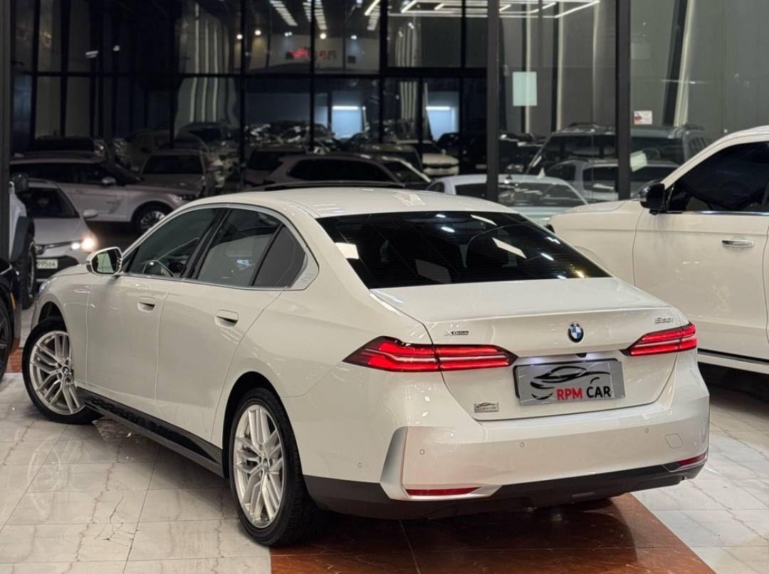 كوردى  ـ عربـــــي 🦁 
BMW 530i LUXURY LINE 2024 
Engine:V4 2.0L 🔥
ژمارە هەولێر جاهیز 
39 هزار مایل روشتووە 
کلین تایتل// بێ بویاغ 💎 
وارد ئەمریکی 🇺🇸 
Luxury Line 
5 کامیرە ,  داتاشو , حەساس , رادار
 , سلایت , سماعة Harman kardon 
💰نرخی 438 وەرقە 
📍شوێن هەولێر 
~~~~~~~~~~~
0751-2004-377
0772-818-6453
~~~~~~~~~~~
BMW 530i LUXURY LINE 2024
Engine:V4 2.0L 🔥
رقم اربیل جاهز 
ماشي 39 الف
کلین تایتل// بدون صبغ 💎 
وارد امریکي 🇺🇸 
Luxury Line 
5کامیرات , داتاشو , رادار , حساس, سلایت , سماعة HARMAN KARDON 
💰سعر 438 ورقە 
📍مکان سیارة اربیل أربيل, العراق
