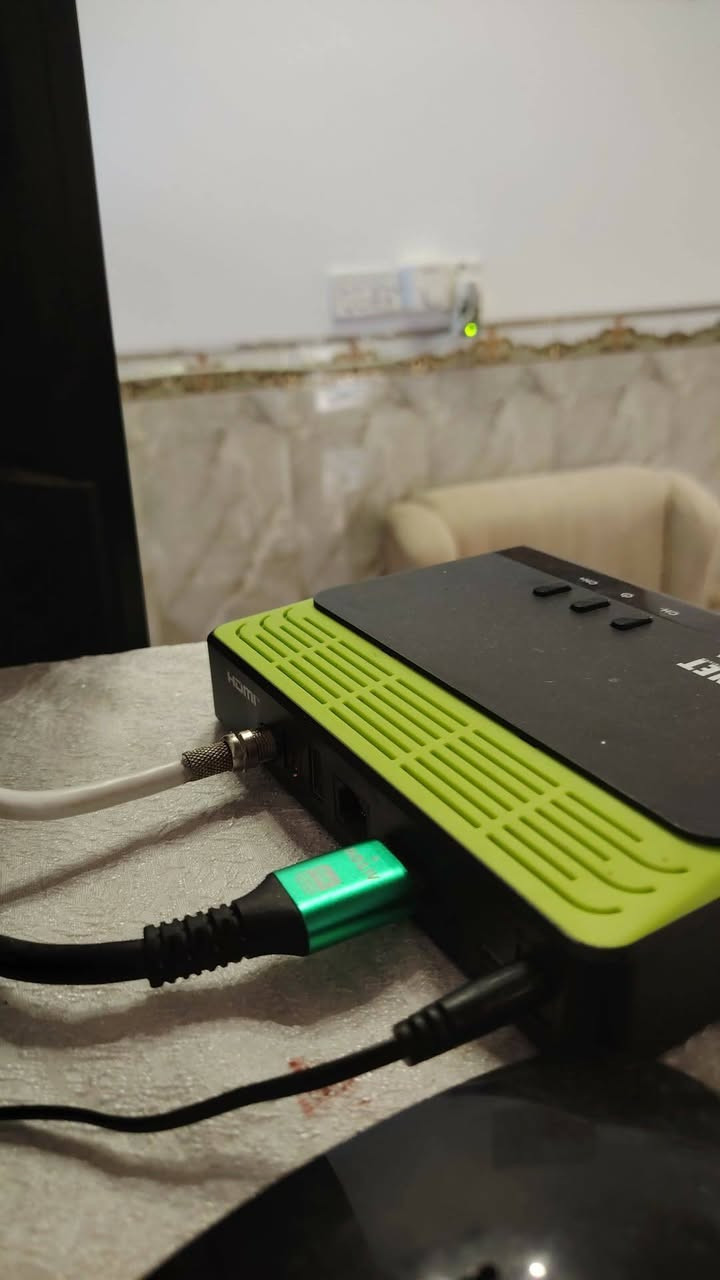 جهاز ستلايت 4k استارنت ٤٠٠٠ للبيع السعر ١٣٥  باشتراك vip العادي ينتهي بشهر الثامن الي يشتري يتواصل خاص توصيل موجود لجميع المحافظات


**إذا كنت صاحب هذا الإعلان وتريد حذفه لأي سبب، رجاءا أرسل رسالة إلى الدعم الفني**