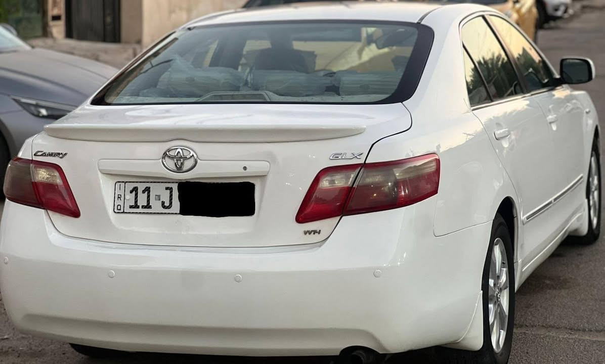 (ملاحضه مكلف بل نشر)السلام عليكم تويوتا كامري 2007 خليجي قطعتين صبغ فقط السياره محرك وكير جدد حجم المحرك 4اسلندر 2400 مواصفات السياره تبريد قطعتين برده خلفيه شغاله كشن السائق كهرباء حساسات خلفيه دواخل عسلي+صاج مسجل بلادي وبعد بيها اهواي مواصفات مذاكرهن السياره تبريد❄تخم تاير جديد حداديه وباتري وكهربايات جدد السياره ممتعوبه مال بيت رقمه بغداد الدولي وباسمنه  سنويه مامنتهيه استفسار علئ هذا الرقم *********** ملاحضه مكان السياره بغداد
