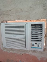للبيع ميديا نضيف  ماداخل تصليح ابد بس كام يفصل يشتغل  ويفصل  078814303...