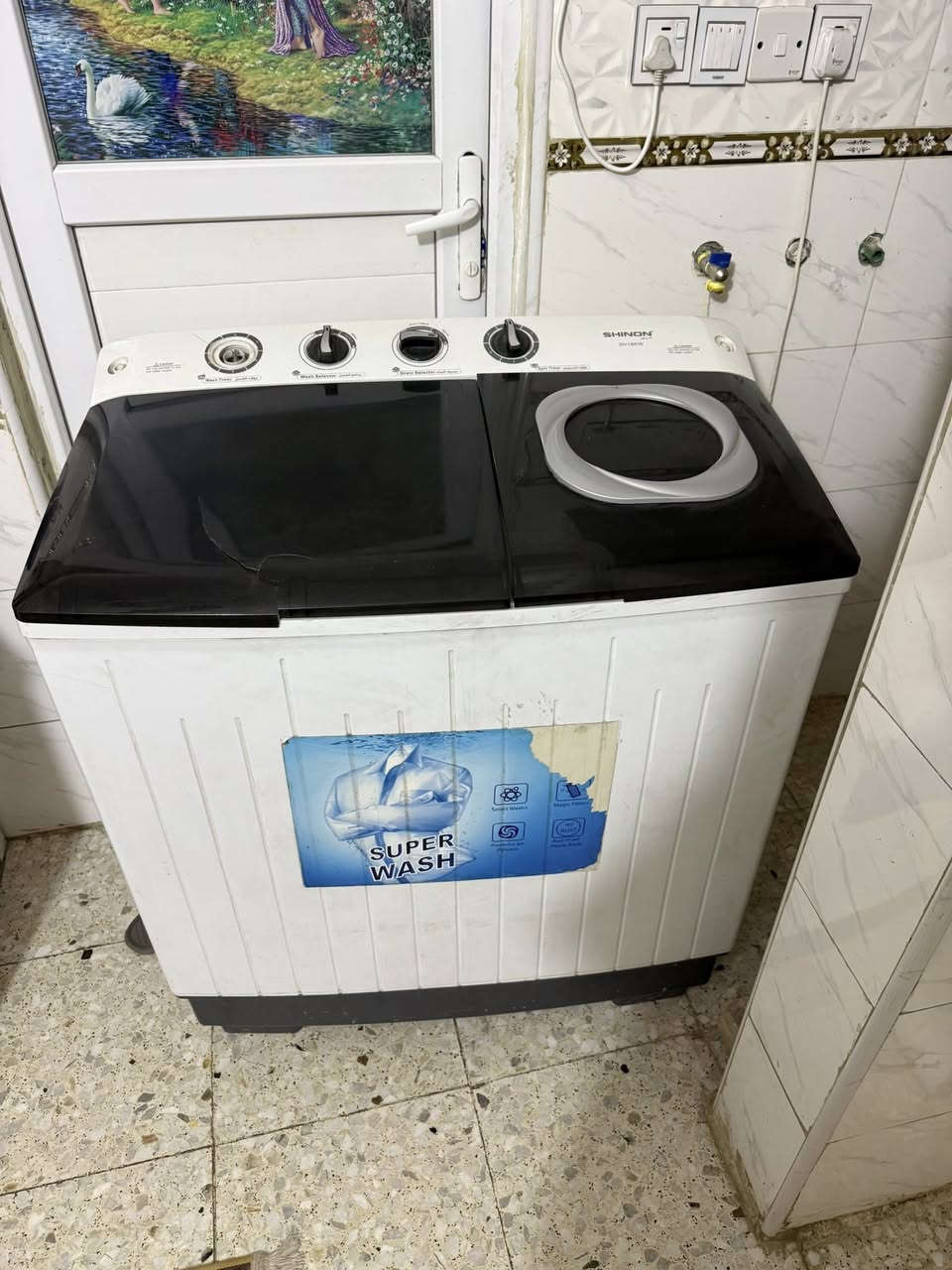السلام عليكم 
غراض بيت مستعمله العنوان الشعب حي البساتين شارع الشيخ منهل
للتواصل واتساب او على الخاص 
***********
