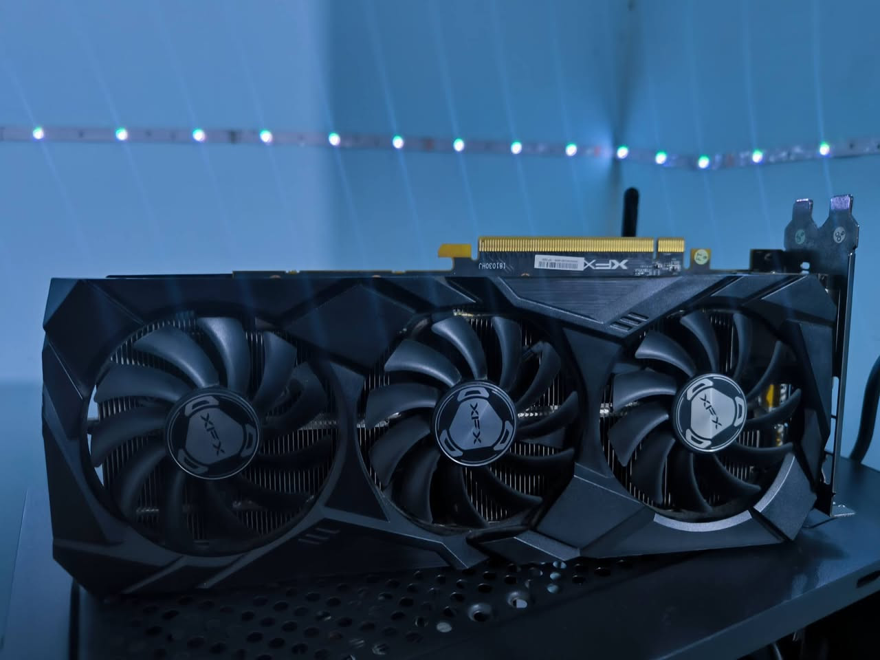 كرت rx 590 8g xfx لا مجدد ولا مال بالة ولا مفتوح للبيع ب١١٠ قفل قفل مكاني بغداد حرية


**إذا كنت صاحب هذا الإعلان وتريد حذفه لأي سبب، رجاءا أرسل رسالة إلى الدعم الفني**