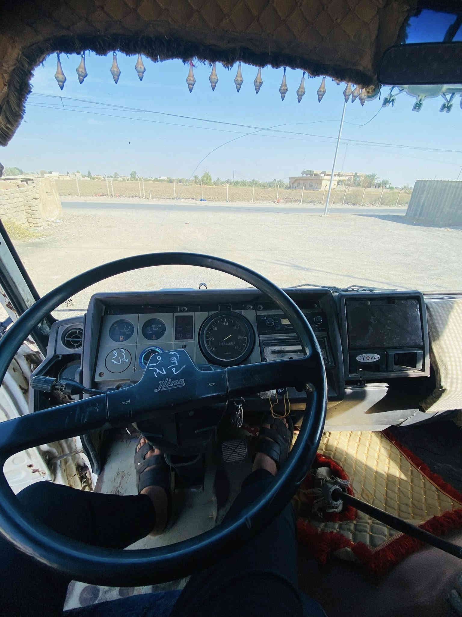 سلام عليكم للبيع هينو جيش شعبي 
محرك كير اكسل شرط  تخم تاير جديد دشبرل جديد دعاميه جديده كهربائيات شغاله  السعر 50 بي مجال // *********** مكاني صلاح الدين
