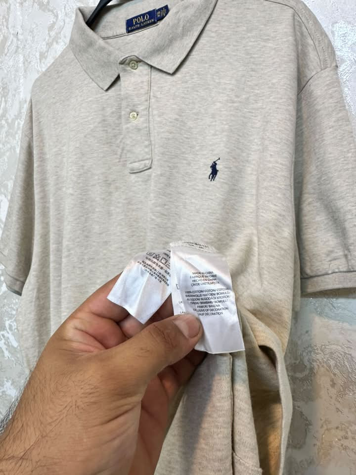 Polo
RALB LAUREN
اصلي وكاله
غير مستخدم 
الخامه قطن 
بارده
القياس xxl


**إذا كنت صاحب هذا الإعلان وتريد حذفه لأي سبب، رجاءا أرسل رسالة إلى الدعم الفني**