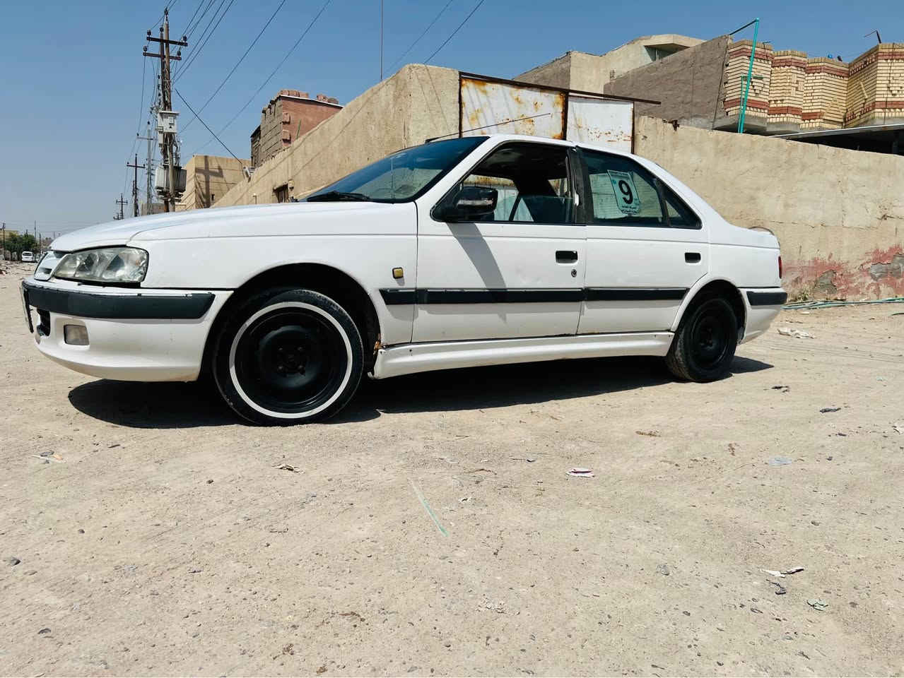 للبيع بيجو بارص 2011 السياره مثل الصور وبعد احله مكفوله من الصبغ والضربه والتبديل شواصي برانكيت مكفولات خياسات ماكو كهربائيات كله شغاله الكير مكفول المكينه غير مكفوله الحداديه زينه سنويه منتهيه 2021 التبريد بس كمبريسر وكف مكاني بالبصره المعقل السعر 30  وبيها مجال *********** البصرة, العراق

