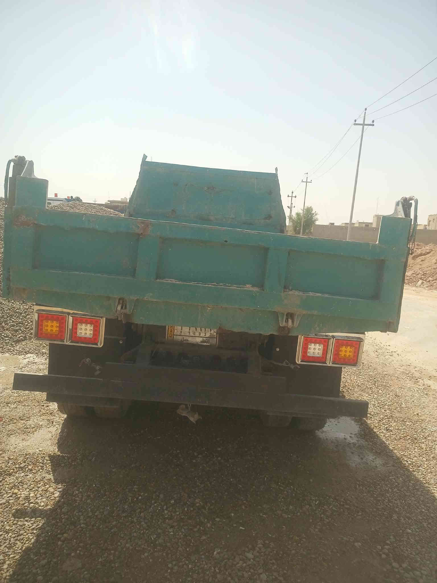 سلام عليكم هينو قلاب 4طن رقم انكليزي نجف باقي بس استلم لوحات سنويه لل 2030 سياره جاهزة لشغل شرط تحويل شاصي مكفول مكينه مكان ديوانيه سعر 77وبيها مجال حك جيه  ***********
