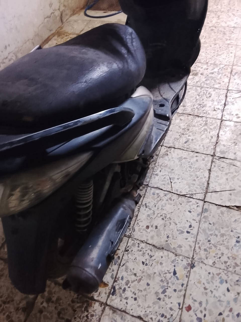 سلام عليكم
دراجه سكنس لبيع نقصها كفرات أو باتري بس شغاله المكينه برغي ما مفتوح بيها شغلاه سعر 250الف رقمي ***********
