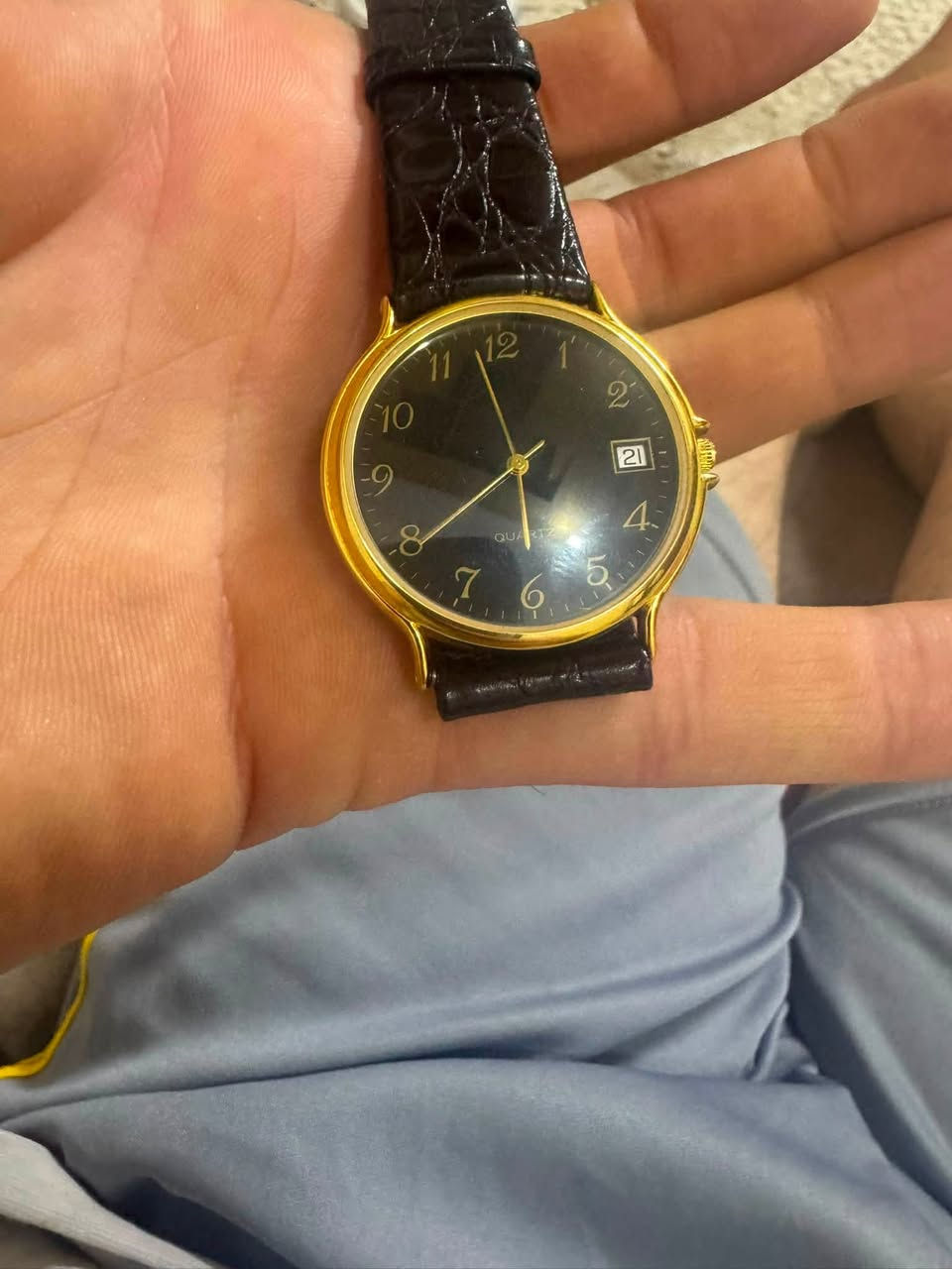 ساعة سويسرى انتاج قديم قطر ناعم يرهم لنساء و رجال انتاج قديم سير اصلى


**إذا كنت صاحب هذا الإعلان وتريد حذفه لأي سبب، رجاءا أرسل رسالة إلى الدعم الفني**