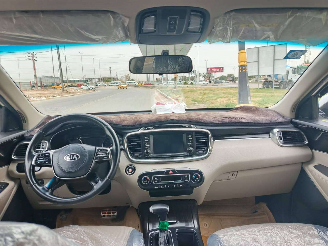 السلام عليكم سياره نوع سورنتو خليجي موديل2019 سياره كفاله عامه من ضربه وصبغ وتبديل السياره فول موصفات عده الفتحه سياره سته سلندر سبعه راكب 3قطع تبريد حساسات كامره دوره شاشه جبير خمس بصمات مري شفط باب ترحيب خمسه ويل كب كروم السياره شكل العشرين كفاله كيرمكينه حداديه تبريد العنوان كربلاء السعر246  رقم الهاتف ***********
