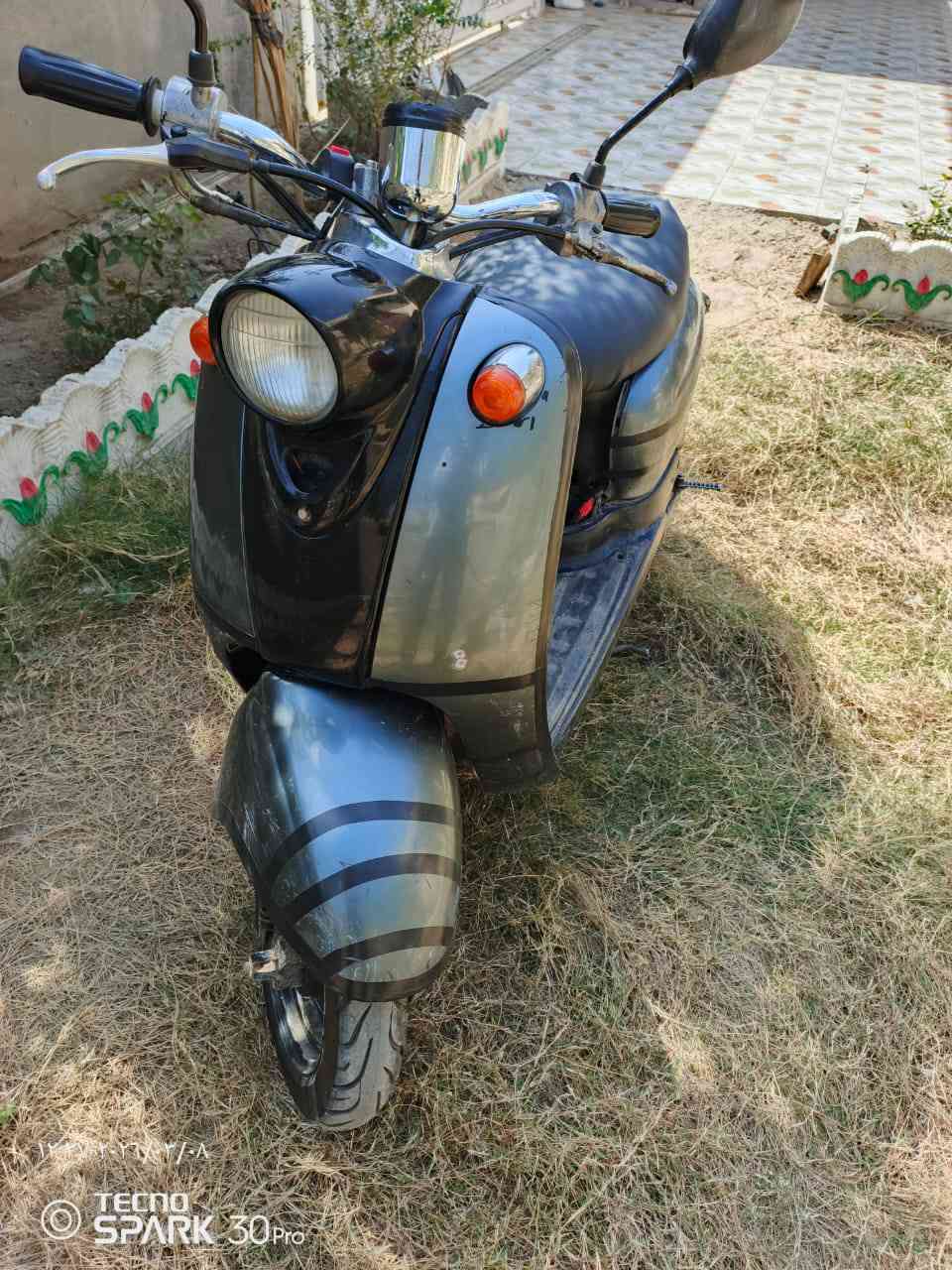 السلام عليكم
عبد الحليم (كلاسك)
 شغاله سلف هندر كاملة ما بيها اي نقص كهربائيات شغاله  كفرات بلاديه  
مكاني كربلاء طويريج
السعر 225 و بيها مجال تعال و بيك خير و تدلل
***********
***********
