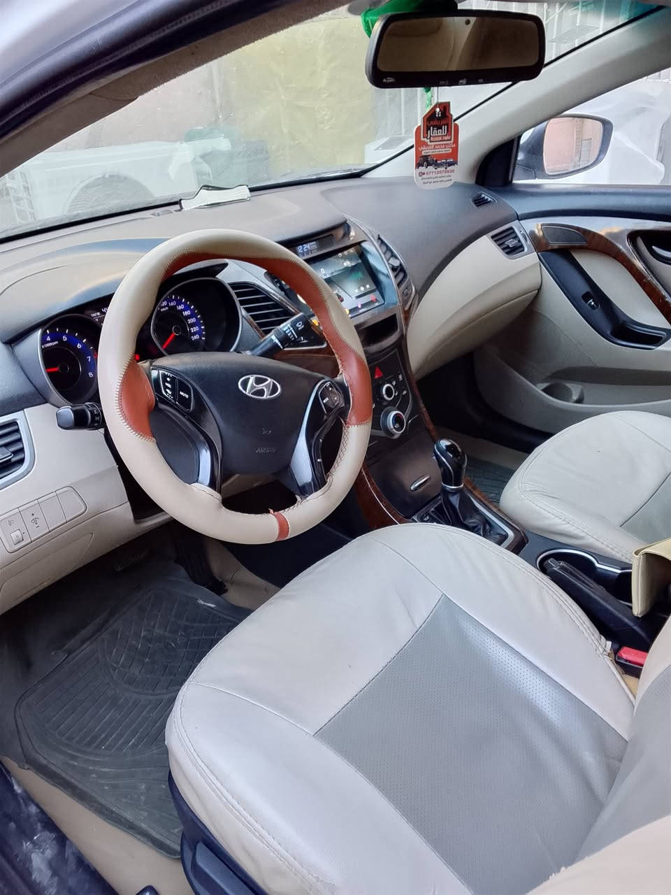 السلام عليكم النترا للبيع
فول مواصفات عدة البصمة 
2015 
السعر 125 
المكان بغداد 
***********
