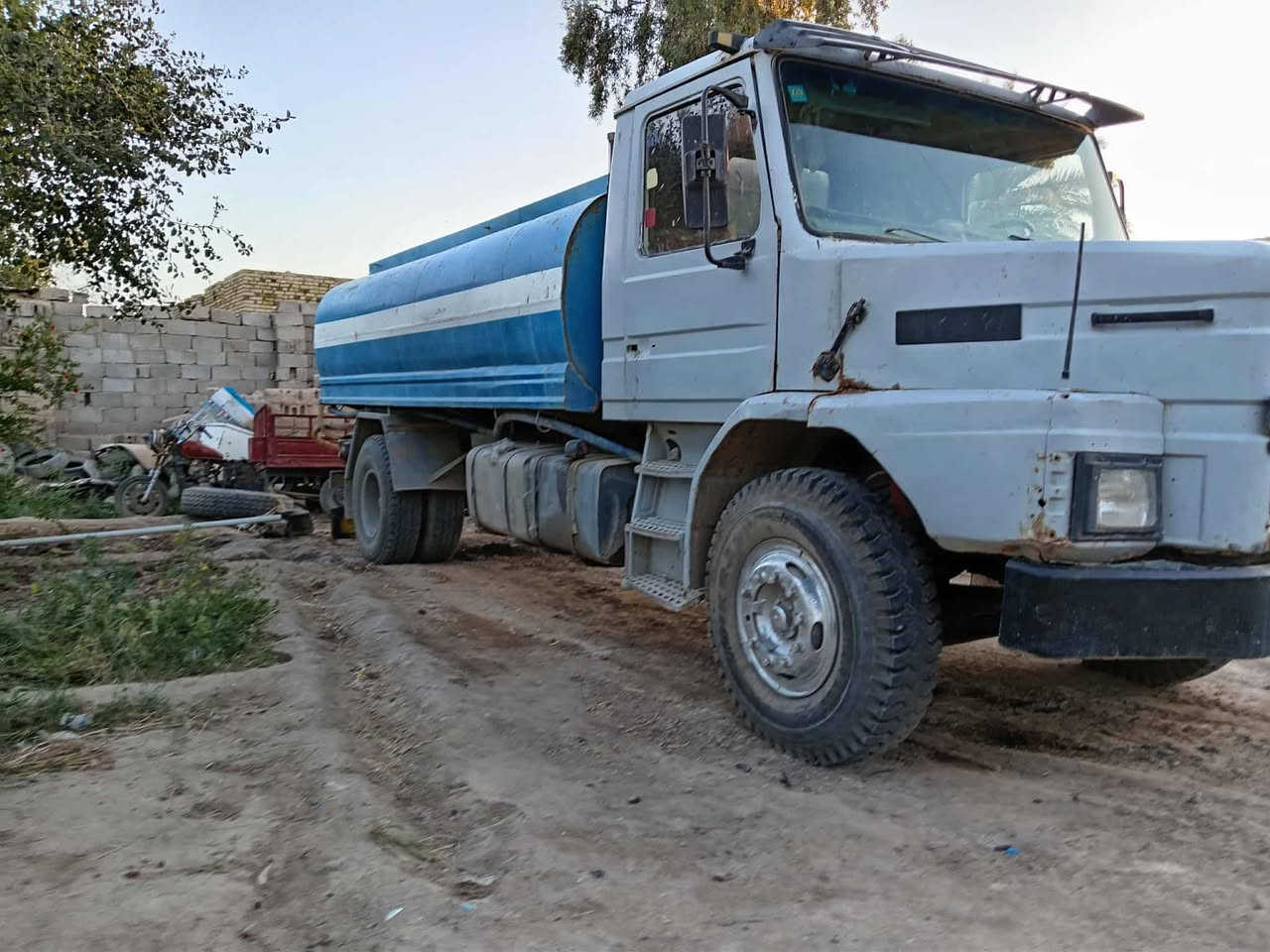 سكانيه ١١٢ مديل ٩١ دنكر بل سنويه مكينه تبخر تخم تاير كير ٥ب٥ اكسل خفيف جاهزه لشغل مكان كربلاء  سعر ١٥ وبيه ممجال قماره نص عمر عاديه تصال***********
