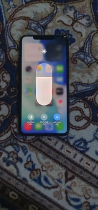 آيفون ١١ • ٢٥٦ • نضيف ٩٨ من ١٠٠