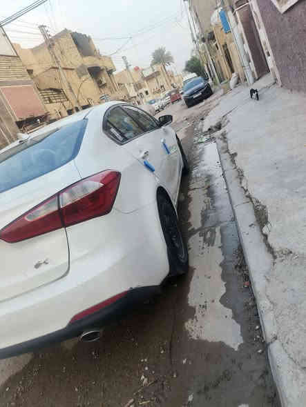 السلام عليكم فورتي موديل 2014 وارد🇺🇸 أمريكي🇺🇸 محرك 2000  حادث خلفي تبديل الجزء الخلفي جاملغات والجنطه محرك وكير جدد صدر جديد تخم تاير جديد سيارة جاهزة كبل للشارع متصرف ربع السعر 87وبيه شي بصيط حك الجيه مكان بغداد الشعب حي أور  هاتف *********** ....،،،، ***********بس الجناي يخابر ويدلل اتصال فقط
