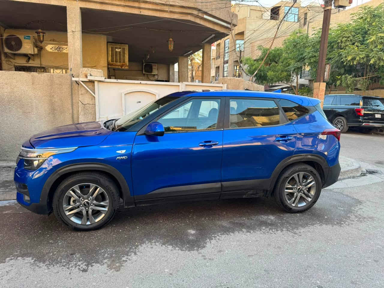 كيا سيلتوس 2021 وارد امريكي للبيع
✔️ رقم بغداد الماني  
✔️ مكينة 2000 (المرغوب) 
✔️ دفع رباعي
✔️ داخل مخمل أسود 
✔️ شاشة كبيرة أندرويد 
✔️ توقف ذاتي 
✔️ ماشية 91 ألف ميل 
✔️شاشة اعطال بالدشبول
✔️ كاميرا + شاشة كبيرة
✔️ ويل كب 17 بلادي
✔️ مود درايف ٣ وضعيات قيادة
✔️ ايكو اقتصادي
✔️ منافذ يو اس بي + AUX 
✔️ سبير وجك مانازلات
✔️ تخم تاير جديد
✔️ حدادية صدر جديدة
✔️ بيها منظومة غاز
✔️ بيها صبغ 4 قطع جاملغ وبنيد وجاملغ خلفي وبيها بارد قبق الصندوق 

📍 مكان السيارة: بغداد - كمب سارة 
💰 السعر: 135 وبيها مجال فقط 
📞 للاستفسار: *********** اتصال أو واتساب
