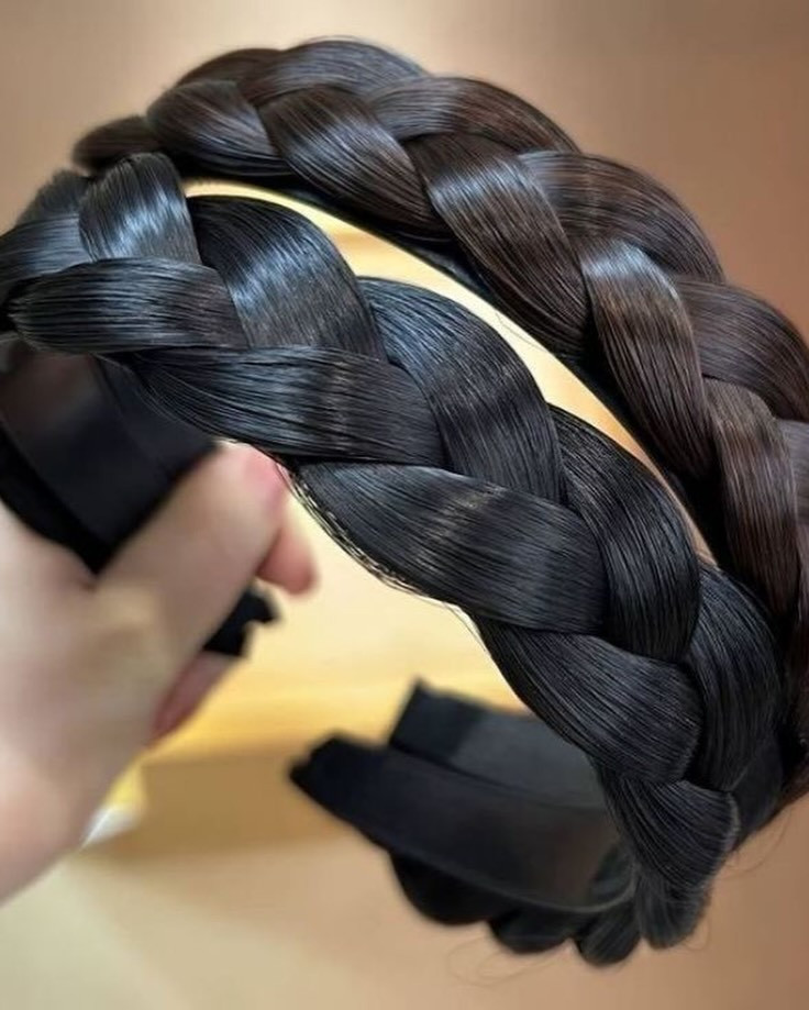 .

طوق الضفيرة
Braided Headband

كوالتي جيد💯
نسـائي 🙎🏼‍♀️
مريح خفيف✨
لون حقيقي
بني او اسود🖤🤎

السعر:3,750 ألـف🔥
____
__

متـاجرنا 👇
@stray_store1
@stray_accessorie
@stray_vintages
@stray_suits
@mars_librar.y 
@stray_stationary11 
 __.

__

توصيـل  الناصريه مركز الفين ديـنار ❇️

اقضيه ونواحي 3 الاف

المحافظات 5 الاف دينارر

💢عن طلب لايقل عن ال 12 الف دينار 
_
⛔ اذا كان اكو غلـط بالطلبيه او غير مشابـه للصوره يمكن استبداله

التوصيل في يـوم واحد فقط⚡🔥
_
#انمي #هاري_بوتر #ترند #كوول #مودل هودي ملابس ستراي_ستور


**إذا كنت صاحب هذا الإعلان وتريد حذفه لأي سبب، رجاءا أرسل رسالة إلى الدعم الفني**