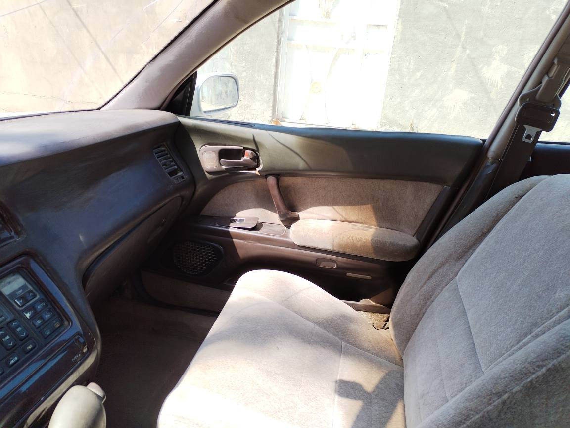 السلام عليكم للبيع بطه منفصل كفاله عامه من صبغ وضربه وتبديل محرك ٢٥٠٠ شرط وكير شرط تحويل مباشر حداديه جيده تبريد شغال سياره جاهزه مال جناي السعر ٥٠ مكان نجف ابو صخير *********** /*********** النجف, العراق
