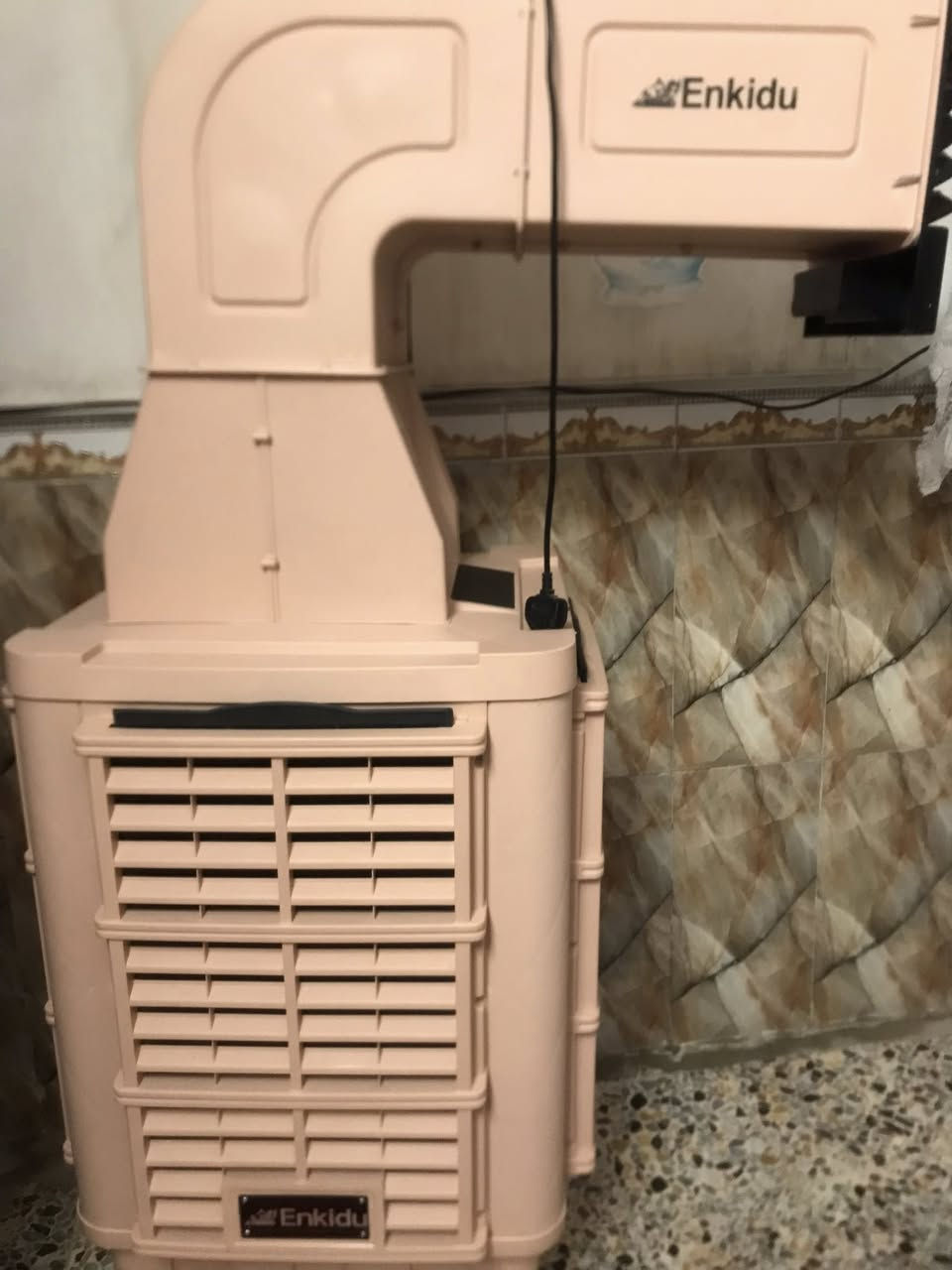 مبرده اخت الجديده استخدام قليل
ماخذينها ٣٢٥
شرط الفحص وشرط الضمان 
سعرها 250 وبيها مجال قليل 
والله جديده وبيها ضمان


**إذا كنت صاحب هذا الإعلان وتريد حذفه لأي سبب، رجاءا أرسل رسالة إلى الدعم الفني**