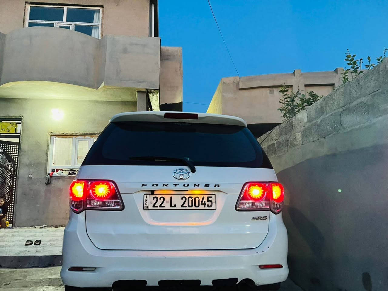 السلام عليكم فورجنال البيع موديل ١٣ كير ومحرك شراط
حساسات مري شفط 
سياره نضيفه حييل 
السياره بسمي هزه جديده 
السعر 210وبيه مجال 
مكان السيارات الشرقاط 
رقم الهاتف***********زين
اسياه***********
سونار داخل المنشور
