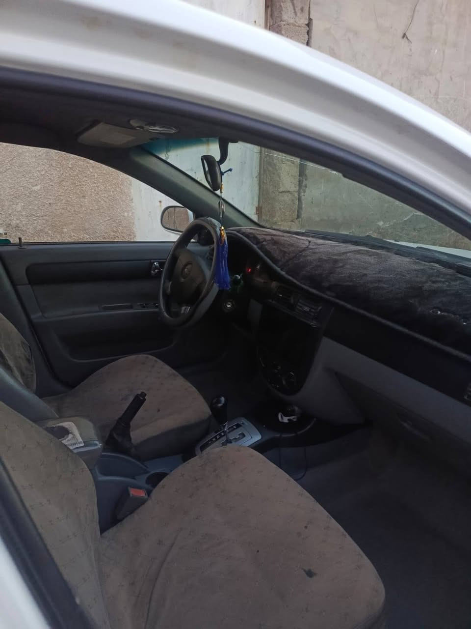 سلام عليكم ابتره 2011بيهةملاحضات صبغ مكينة مكفولة كير مكفول تبريد تدفئة شقال سيارة ماامشتقلة تكسي مال بيت بسمنة تخم تاير جديد باتري جديد رقمهة واسط نكليزي مكانه بغداد زعفرانية***********بي واتساب
