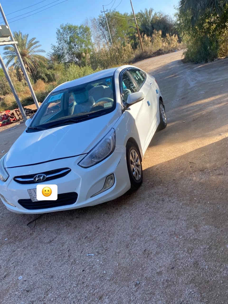 سلام عليكم اكسنت
اكسنت 
2017
رقم قادسيه بيها رشات صبغ فقط 
سونار موجود بدون تبديل 
 مداور ثاني يوم 
سياره جاهزا ما بيها نقص كلشي 
مكينه 1400
السعر 80وبيها مجال 
مكان السياره السماوه الرميثه 
الستفسار ***********
