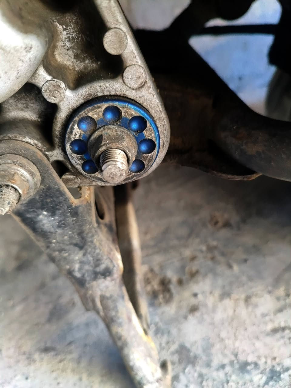 السلام عليكم اغراض للبيع مكانه حريه***********
