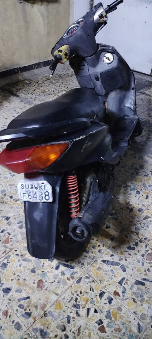 سكنس جاهزه مكينه جديدة
السعر 350  وبيه مجال
مدينه الصدر
***********
